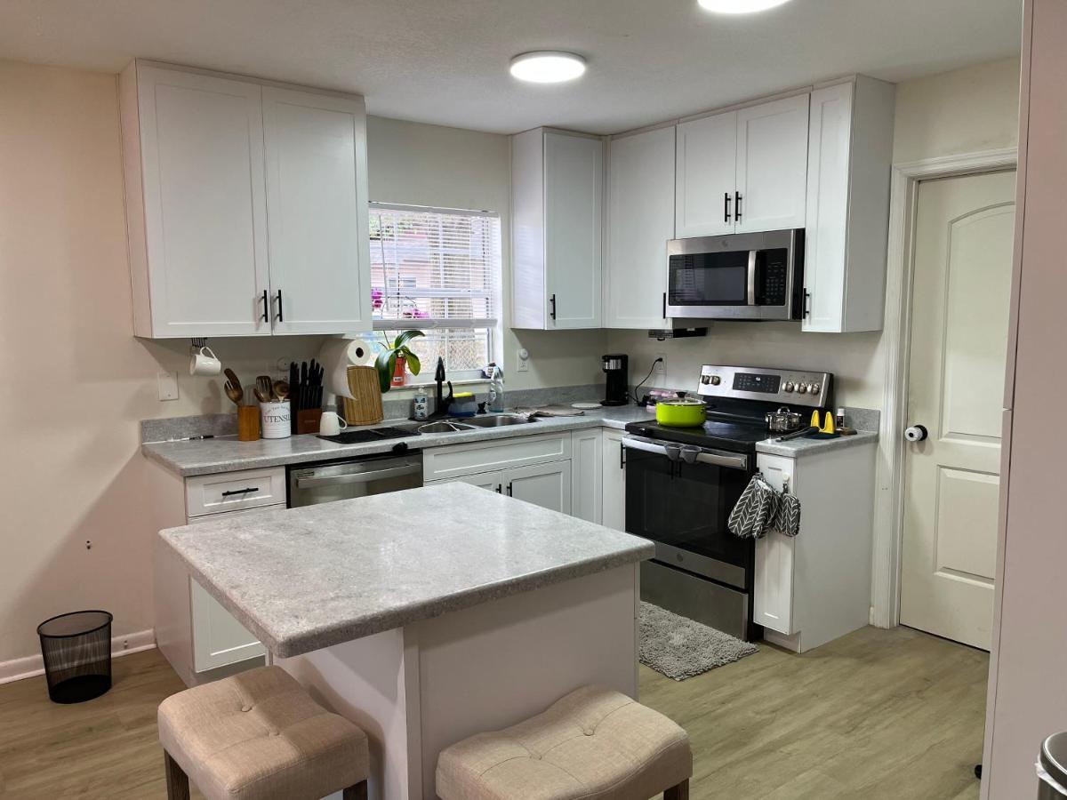 Zenhomes In Brandon Near Tampa Valrico Seffner Esterno foto