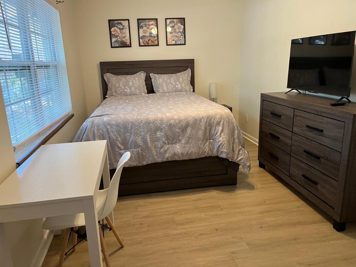 Zenhomes In Brandon Near Tampa Valrico Seffner Esterno foto